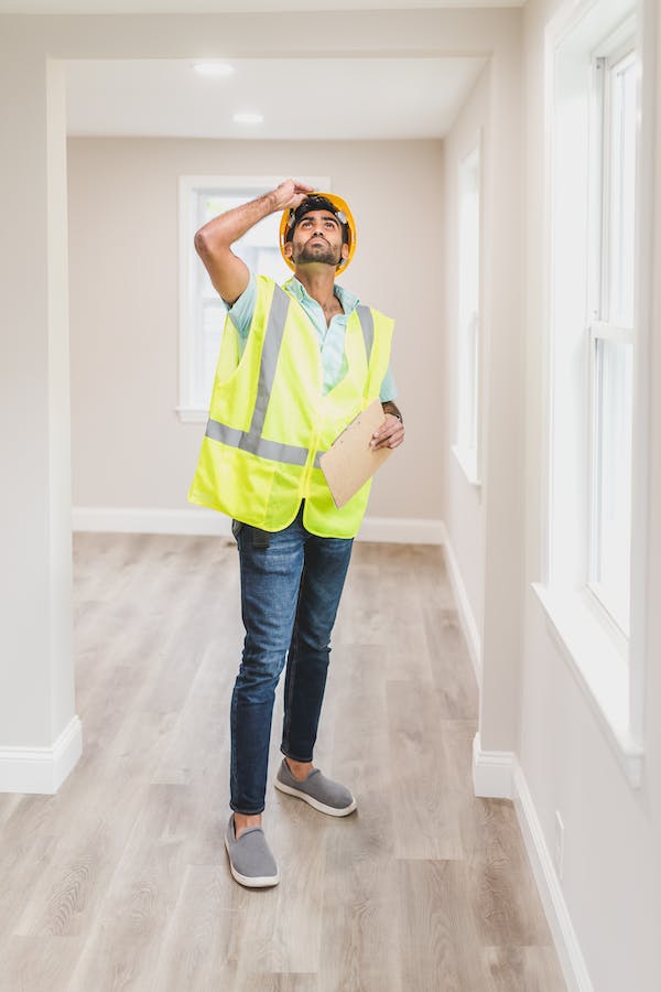Budget rénovation maison : quel prix pour vos travaux en 2022 ?