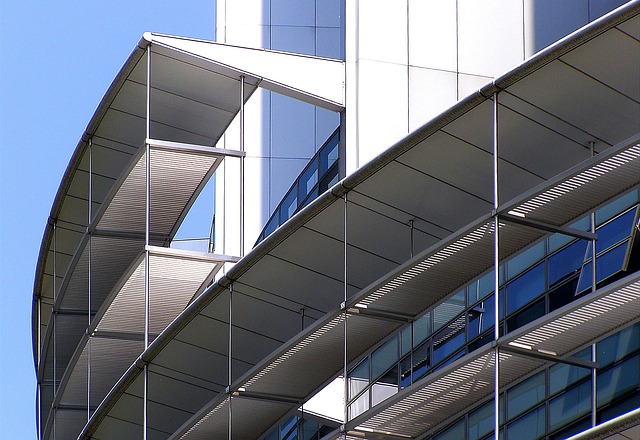 La menuiserie aluminium : quelle utilité pour la construction de sa maison ?